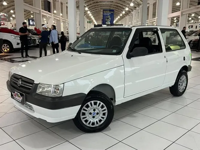 Fiat Uno Mille 1.0 Fire/ F.flex/ Economy 2P 2013