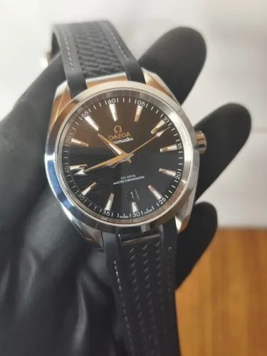 Relógio Omega Seamaster Aqua terra 