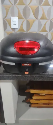 Baú Givi 33 litros