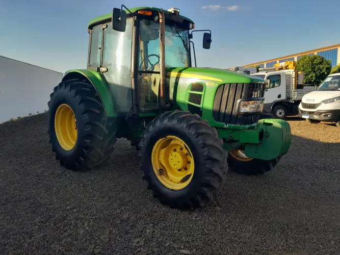 Trator John Deere 6.125 Ano 2022 Seminovo