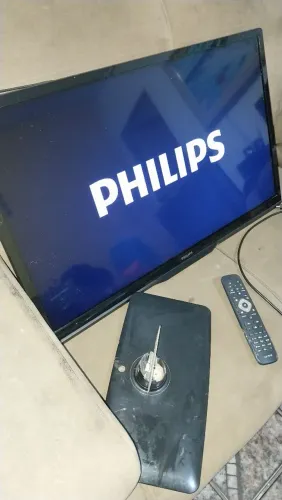 TV 32 POLEGADAS PHILIPS