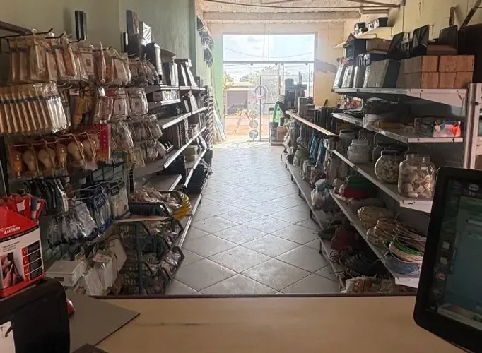 Venda de Estoque de Material de Construção + Opção de Aluguel do Ponto