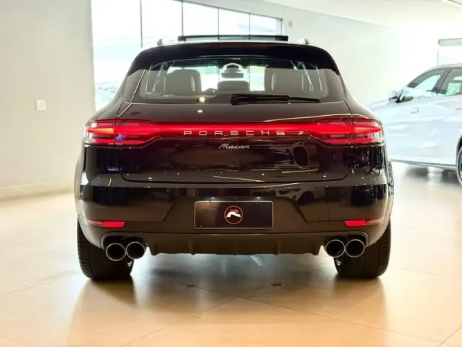 Porsche Macan 2.0 Turbo 237/252cv 2021