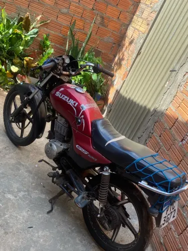 Moto boa pra trabalhar vende-se apenas 2,500