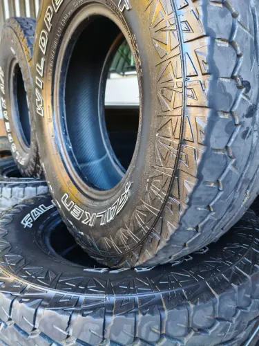 265/75 R16