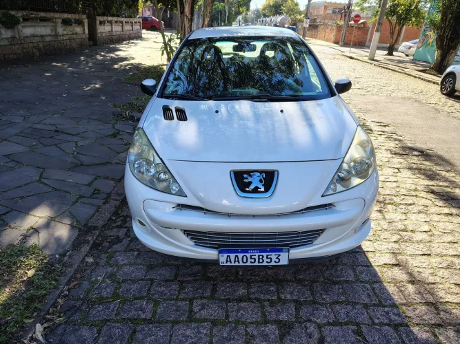 Peugeot 207 XS 1.6 Flex 16V 5P 2012