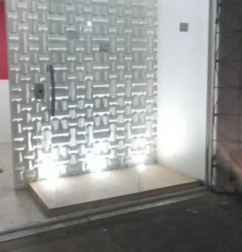 Palmas pra colocar manequim luminária