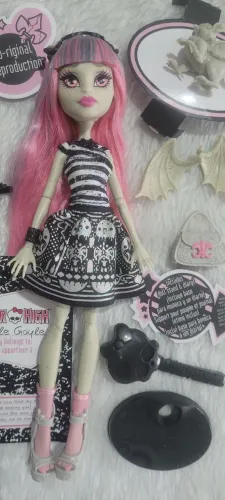 Boneca Monster High Creeproduction Rochelle
