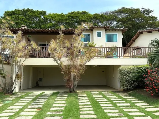 Casa de Alto Padrão à Venda Condomínio Costa Brava Geribá, Armação dos Búzios/RJ