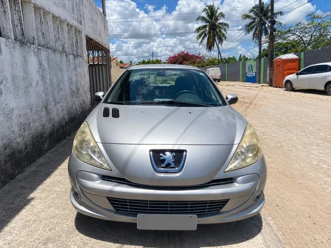 Peugeot 207 XR Sport 1.4 Flex 8V 5P 2012