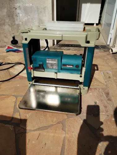 Makita