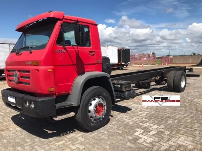 VOLKSWAGEN 17.190 WORKER 2012/2013 VENDIDO NO CHASSI.