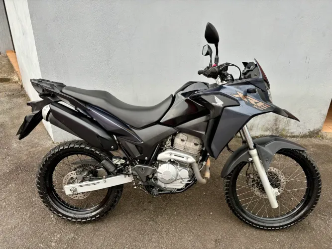 XRE 300 2023 - impecável - 14.000 km