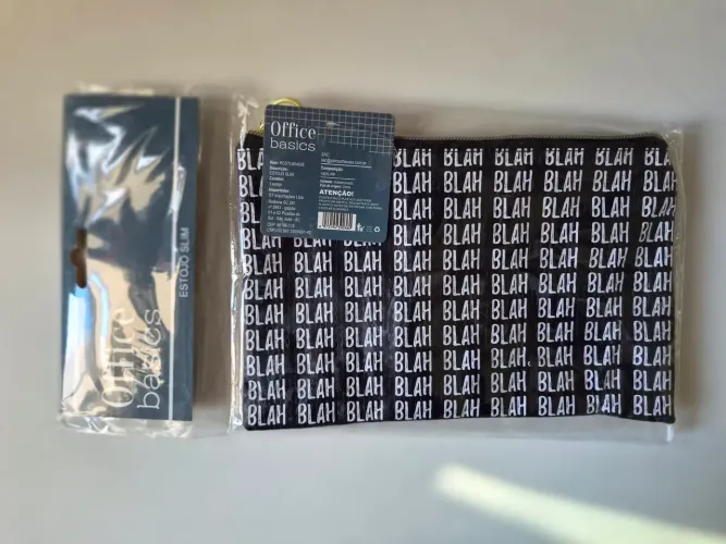 Necessaire Preta Blah Blah Engraçada