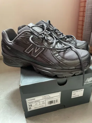 New Balance 740v2 ?Grafite?