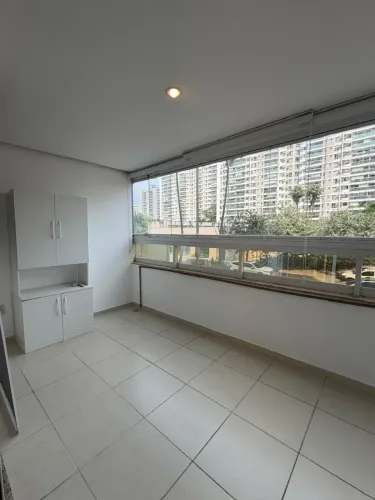 Imóvel para aluguel com 75 metros quadrados com 3 quartos em Barra Olímpica - Rio de Janei