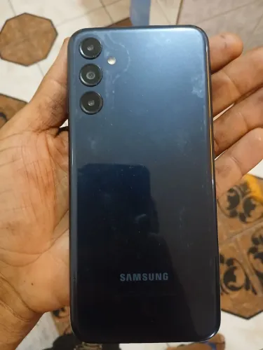 verdo um galaxy M14 5G tudo ok