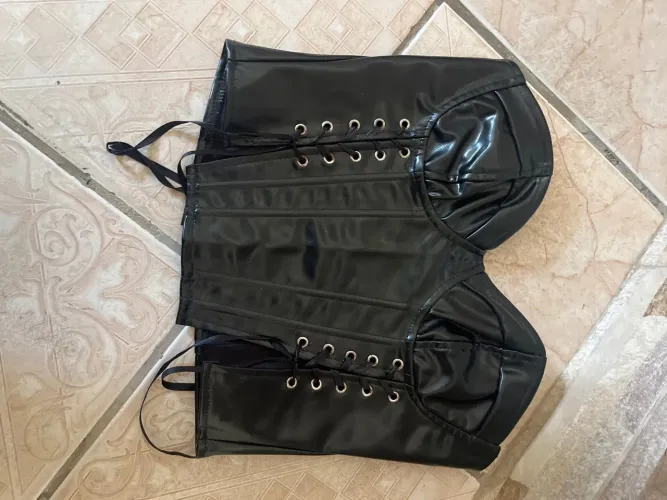 Corset de couro