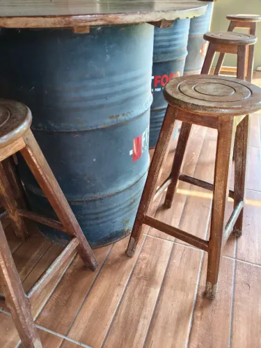 Mesa tambores para seu buteco, barzinho...