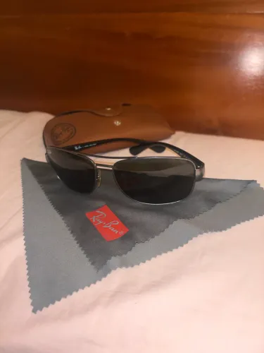 Óculos de Sol vintage ray ban RB3518L