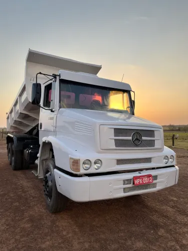 Caçamba Mercedes bens 1620 truck *60