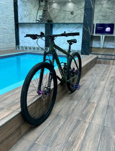 Bicicleta Aro 29 com freio hidráulico