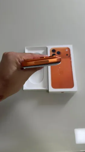 iPhone 17 Pro Max - Laranja - 256GB