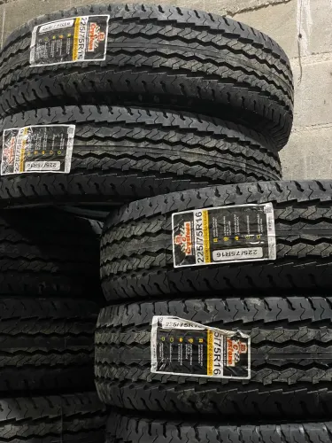 Pneus - 225/75-16 (CARGA) - Crystone