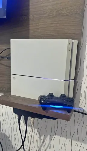 Ps4 500gb 1 manete