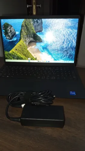 Notebook Dell Vostro 15 3510