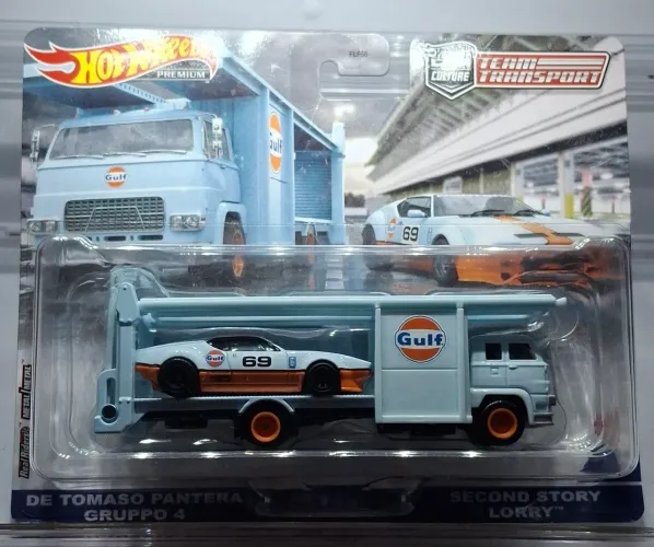 Hot Wheels Team Transport Gulf De Tomaso Pantera - Novo