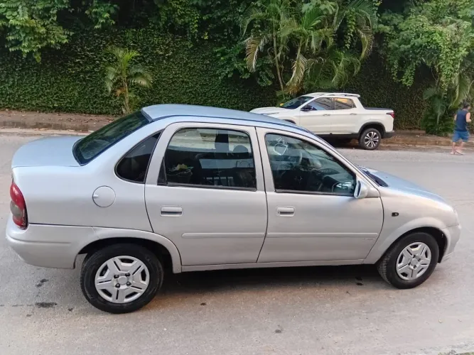 Chevrolet Corsa SED Class.spirit 1.0/1.0 Flexpower (álcool) 2008