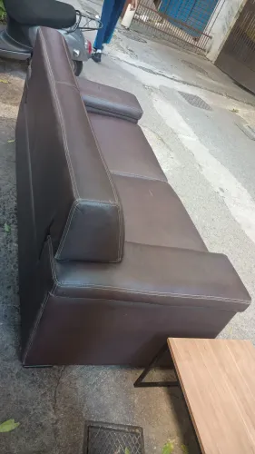 Sofá 3.Lugares fixo.