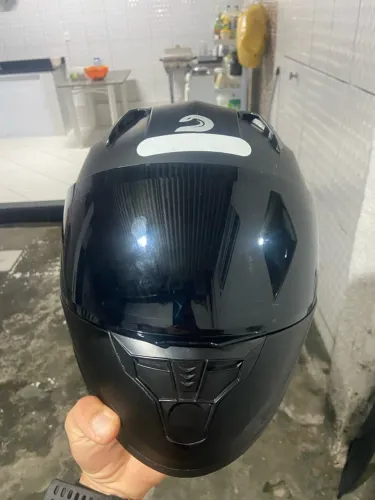 Capacete