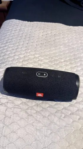 JBL Charge 4