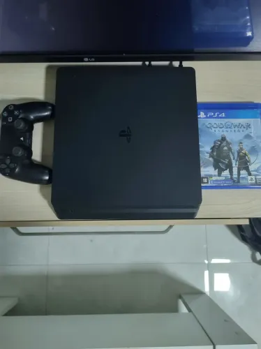 Ps4 slim 1tb