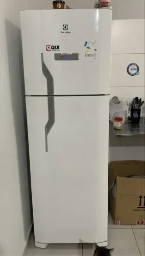 Geladeira Electrolux Frost Free Duplex Branca - Excelente Estado