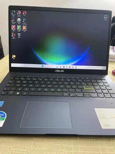 VENDO NOTEBOOK SEMINOVO
