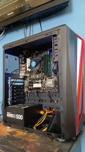 CPU core i5 7500 16gb ddr4 ssd 256gb fonte 500w 80 plus aceito cartão