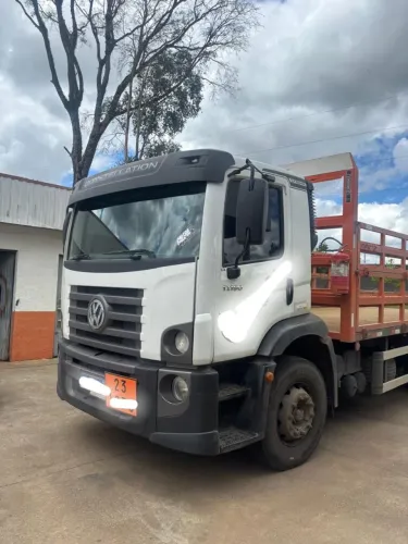 Vw 17190 ano 2020 4x2 chassis