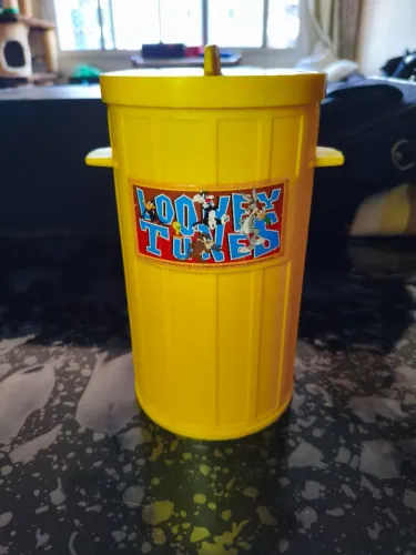 Balde/Lata Amarela Vintage Looney Tunes