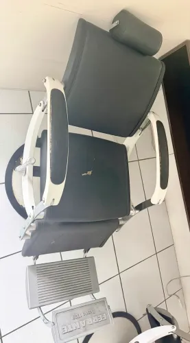 Vendo cadeira de barbearia