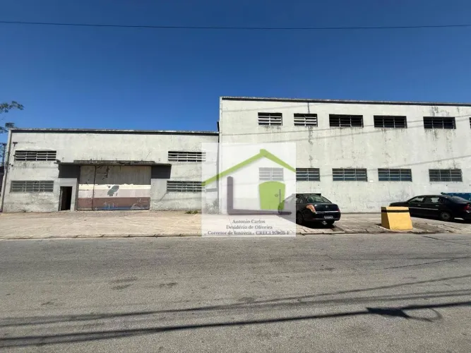 Galpão para alugar, 1 m² por R$ 30.800,00/mês - Chico de Paula - Santos/SP