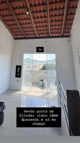 Porta vidro Blindex 10mm de 2m x 2,15m