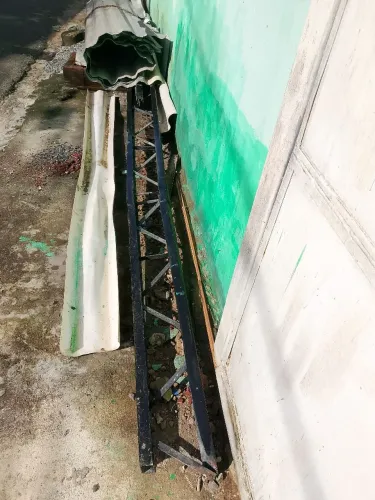 TELHA E FERRAGEM
