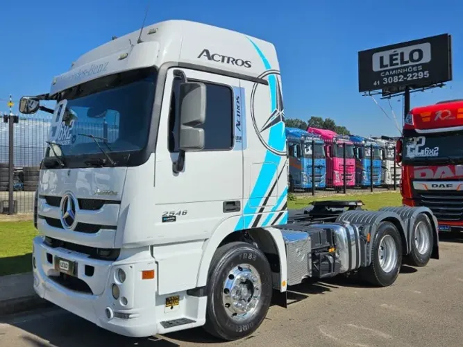 Mercedes Benz Actros 2546 6x2 Ano 19 Automático Roda de Alumínio dianteira - REPASSE