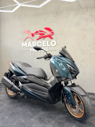 YAMAHA XMAX 250 ABS