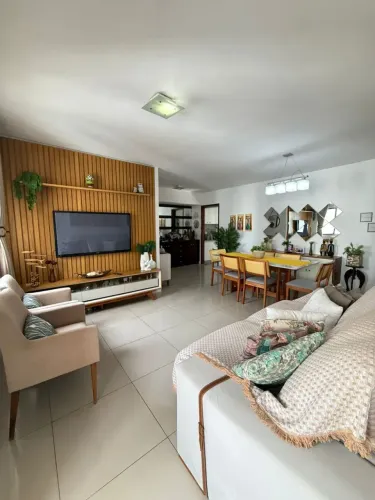 Setubal, 3 Qts+Dependencia, Vista Mar, 110m², Suite, Varanda, Reformado, Armários, Lazer C