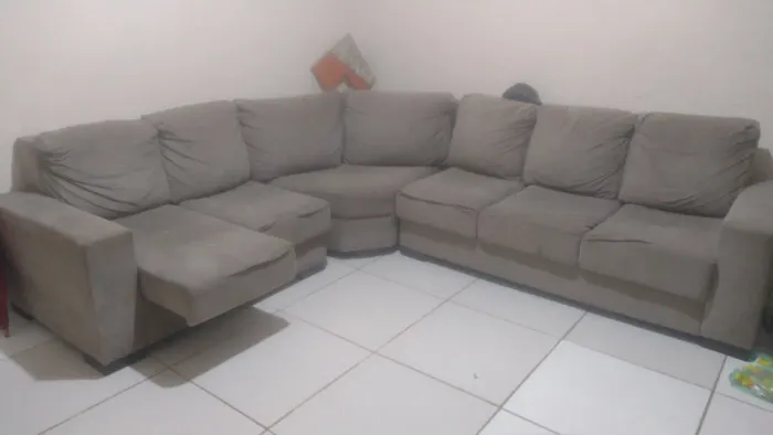 Vendo sofá motivo mudança 