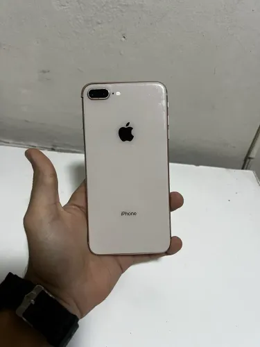 iPhone 8 Plus